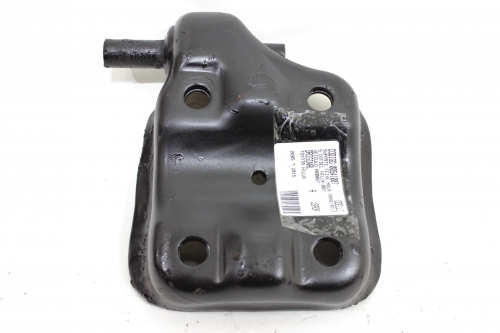 Suporte Feixe Mola Tras 2.5 Diesel Hilux 05/15 Usado (007)