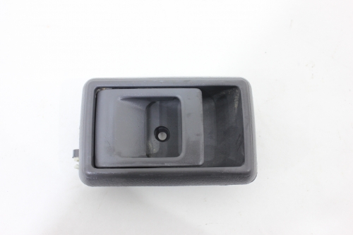 Maçaneta Interna Porta Tras Le Hilux 98/04 Usado (322)