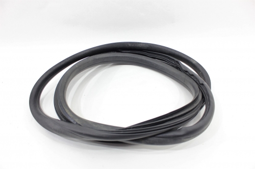 Borracha Porta Traseira Le Amarok 10/16 Usado (564)