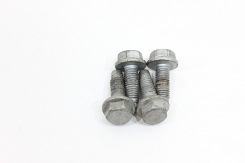 Parafuso Barra Estabilizadora Diant Jg Tracker 20/23 Usado (263)