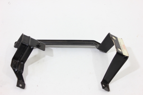 Suporte Farol Auxiliar Galant 96/99 Original Mr245157