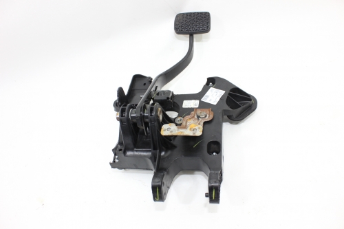 Pedal Freio com Suporte Tracker 17/19 Usado (929)